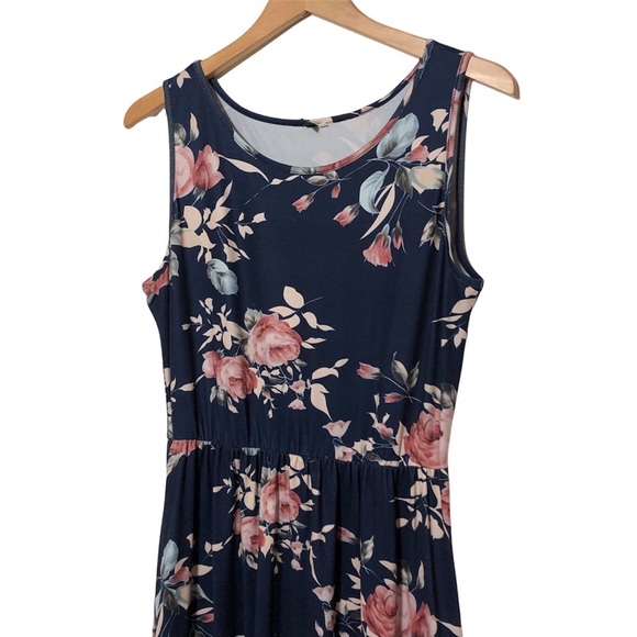 Floral Stretch Maxi Dress - Picture 2 of 10